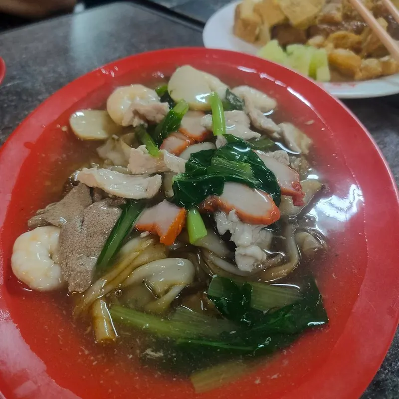 Bee Hooi Coffee Shop — Sar Hor Fun — dish from the review