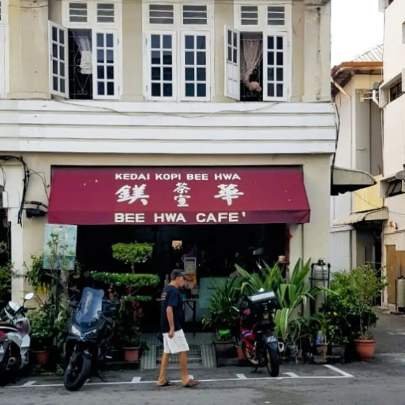 Bee Hwa Cafe — storefront