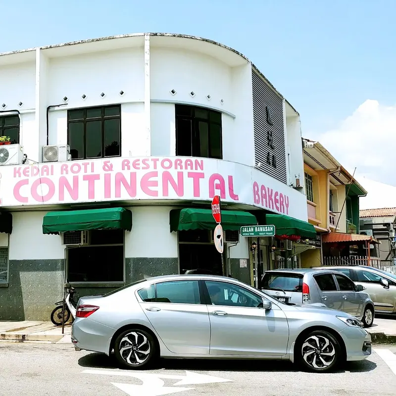 Continental Bakery — storefront