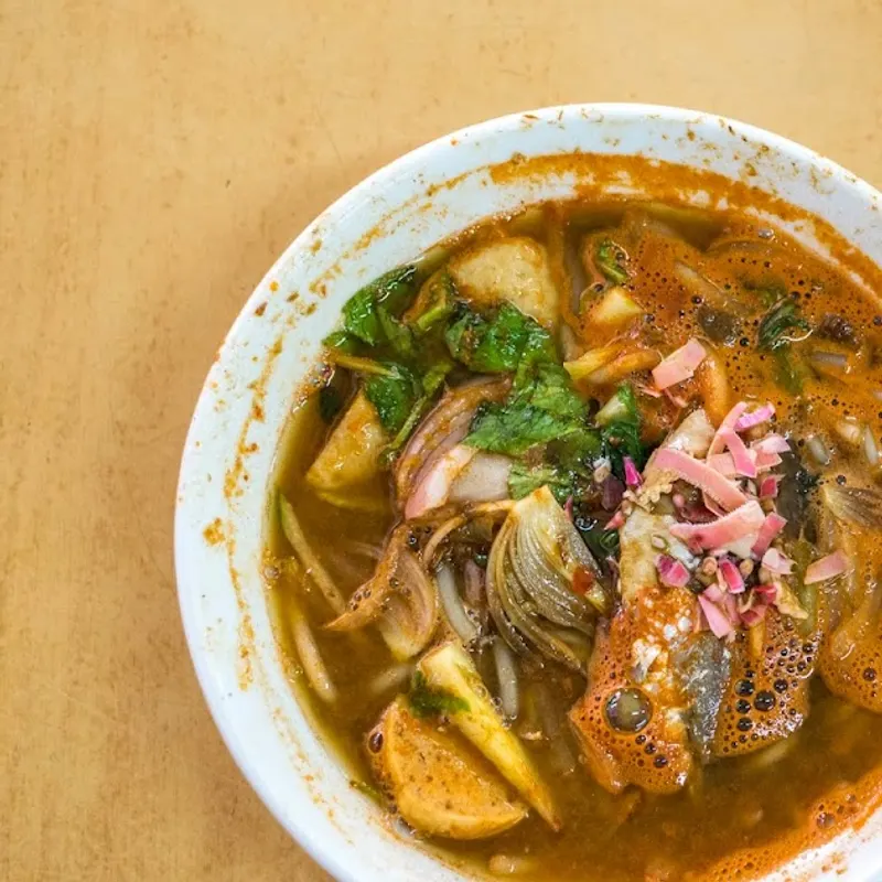 Farlim Shell Station Laksa Cafe — dish from the review