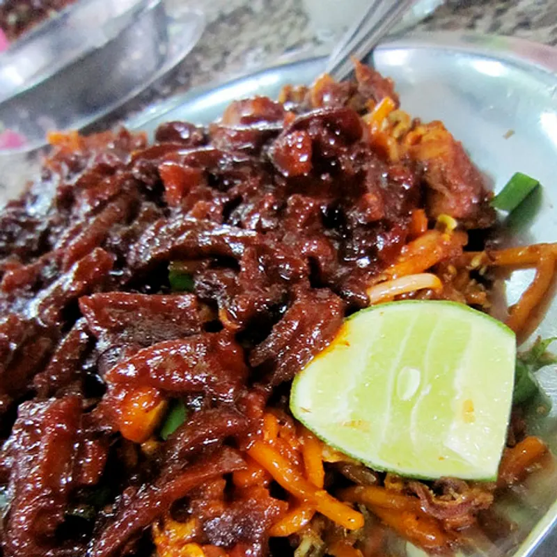 Hameed Pata Mee Sotong — dish from the review