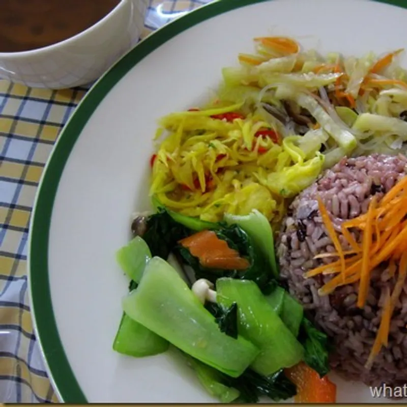 Kafe The Leaf Healthy House — dish from the review