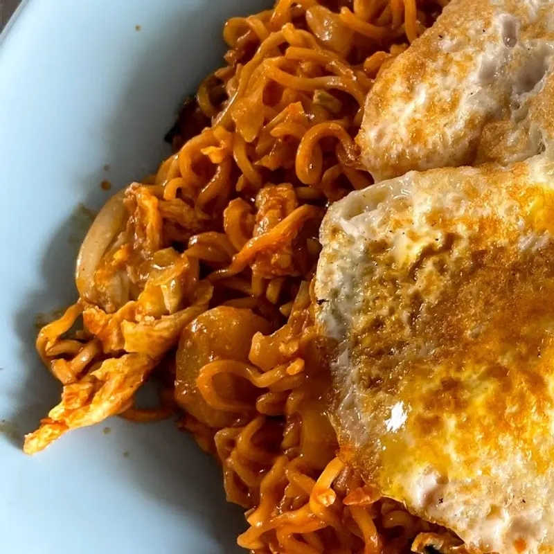 Mamu Maggi Goreng — dish from the review