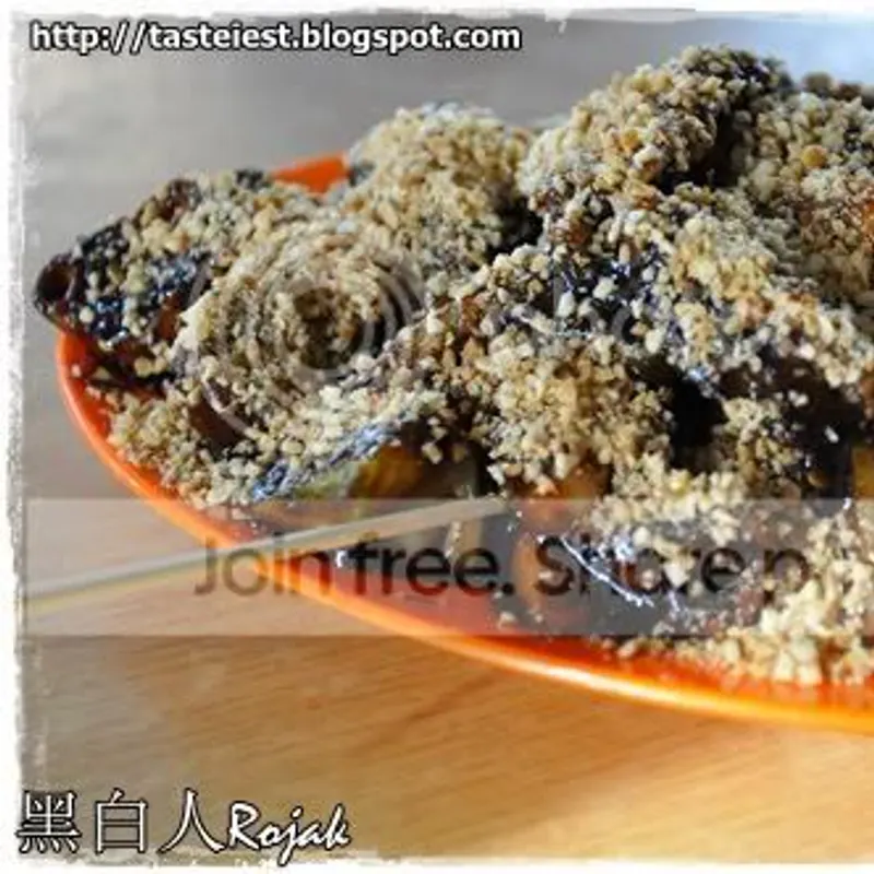 Rojak Orang Hitam Putih — dish from the review