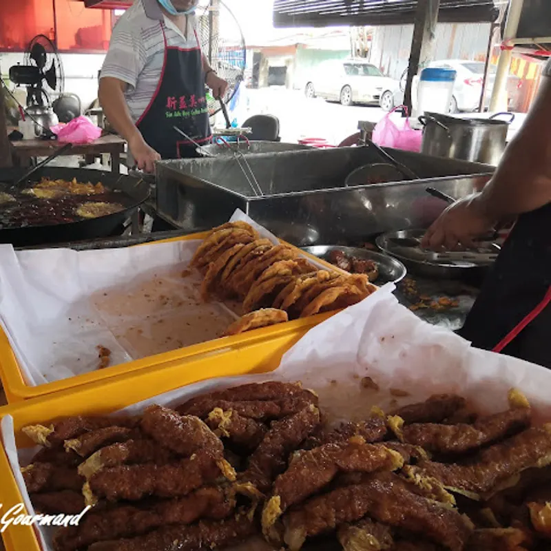 Tan Jetty Prawn Fritters & Loh Bak — dish from the review