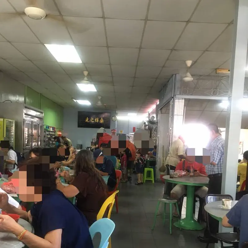 Wah Meng Kopitiam (Air Itam Market Koay Chiap) — interior