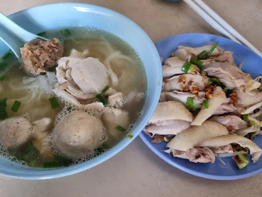 Kuan Tak Teoh — photo from their Google review