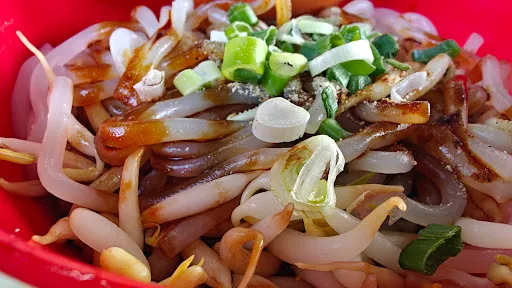 K “Live to eat” Y — photo from their Google review