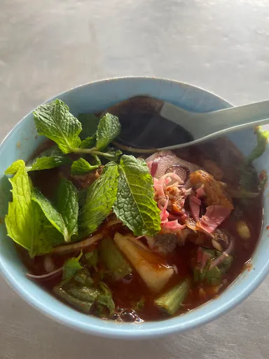 man soon chin — photo from their Google review