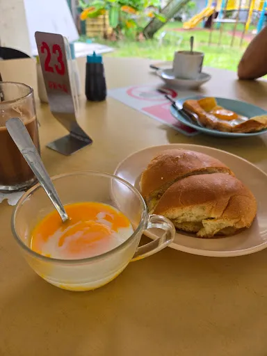 eetzart — photo from their Google review