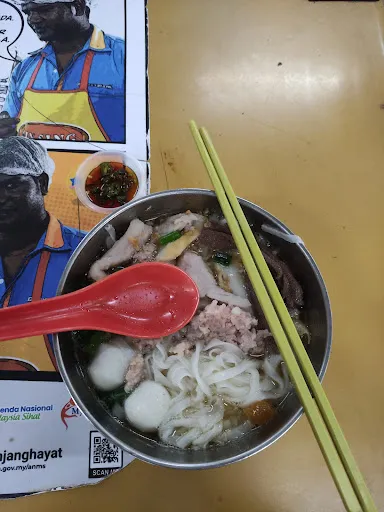 Lilly Chin — photo from their Google review