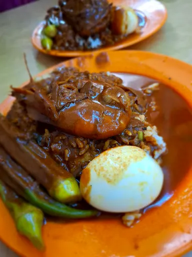 Sh. Zainah — photo from their Google review