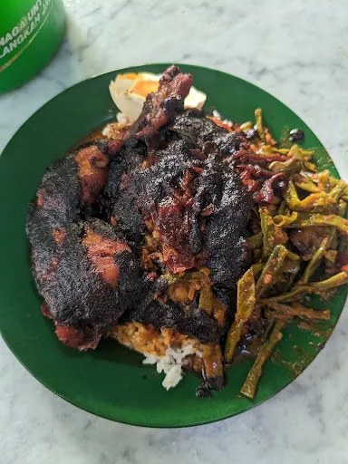 tenku shafadhli — photo from their Google review