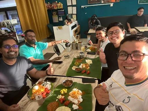 Afnan Shakir — photo from their Google review