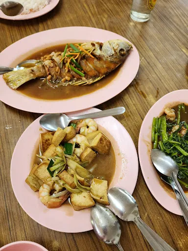 siewsiew tan — photo from their Google review