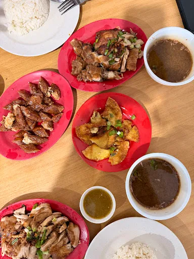 vinot esan — photo from their Google review