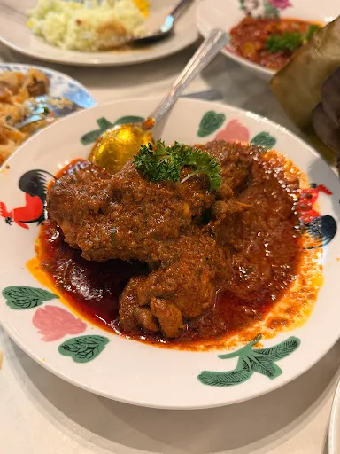 julia au — photo from their Google review