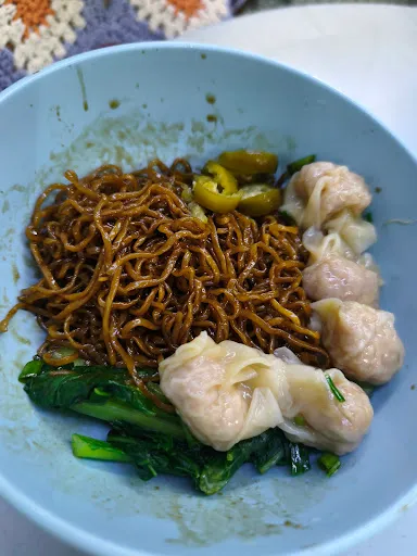 Rosie — photo from their Google review