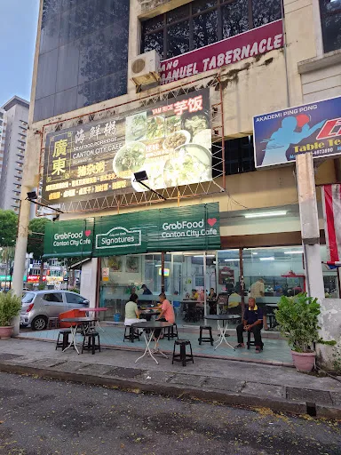 Alan Tan — photo from their Google review