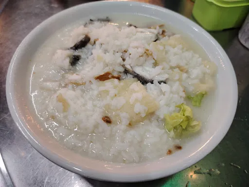 alwyn — photo from their Google review