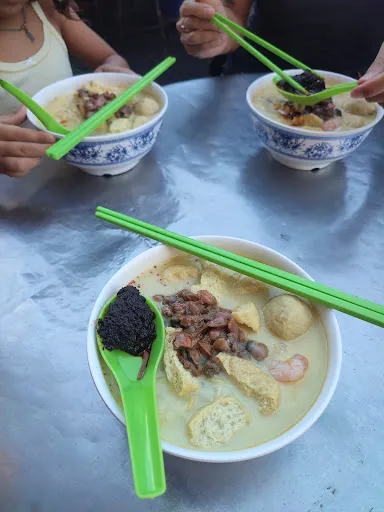D Naomad Damien — photo from their Google review