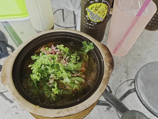 H M — photo from their Google review