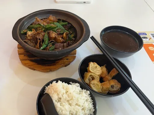 Julia Kho — photo from their Google review