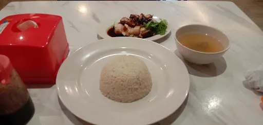 Kenny Chew — photo from their Google review