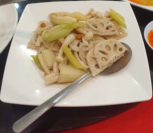 V Calista — photo from their Google review
