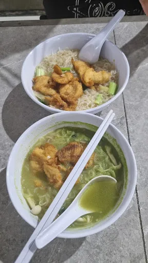 mymay may — photo from their Google review