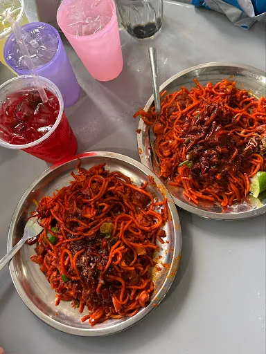 Nazmi Zahari — photo from their Google review