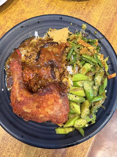 Raman Vikneswaran — photo from their Google review