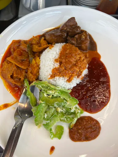Gb Khor — photo from their Google review