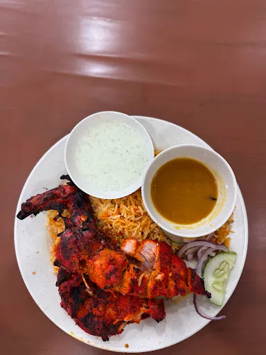 malak fathalla — photo from their Google review