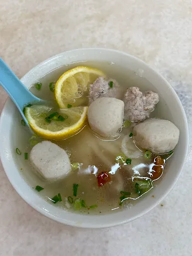Amelia Low — photo from their Google review