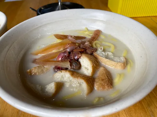 Lau Guan Zhen (Sean) — photo from their Google review
