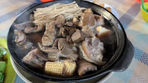 C L — photo from their Google review