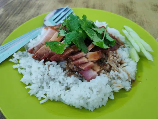 Sam Shee — photo from their Google review
