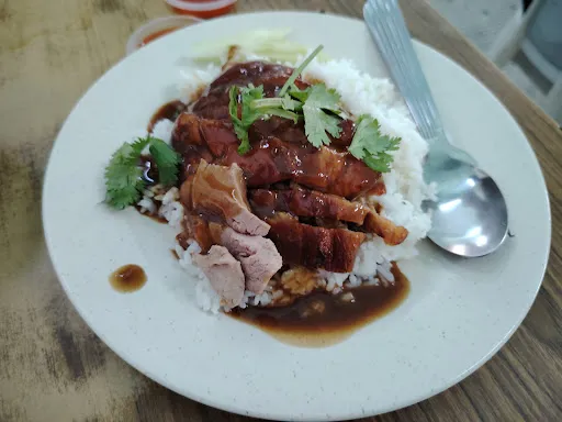 alwyn — photo from their Google review