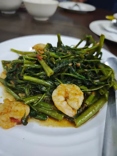 Yong Chieh Gooi — photo from their Google review