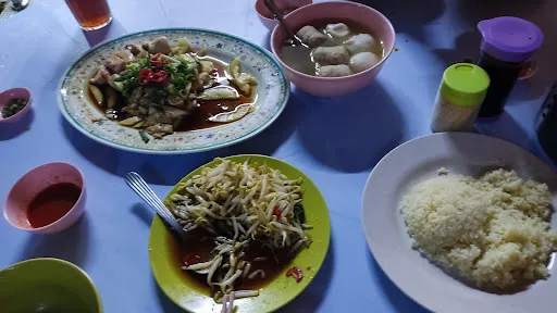 woonkit teh — photo from their Google review