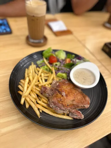 eixia ch'ng — photo from their Google review