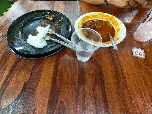thulia — photo from their Google review
