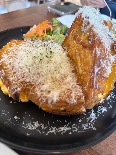 Chloe Wong — photo from their Google review