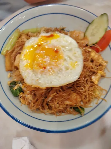 Julie Lum — photo from their Google review