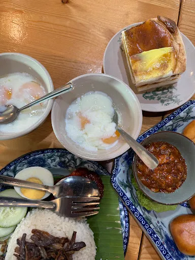 atheera nadhira — photo from their Google review