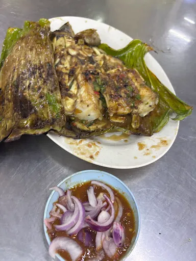 Szeee — photo from their Google review