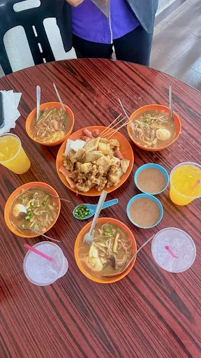 Naz Zyha — photo from their Google review