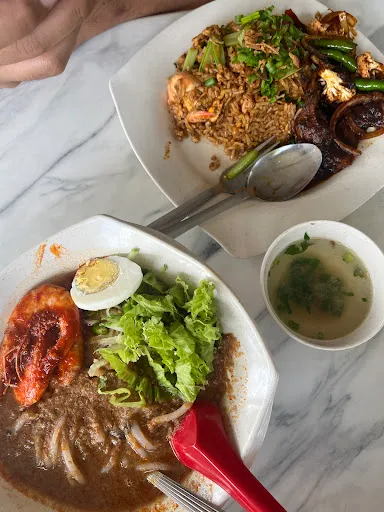 ezyan sofea — photo from their Google review