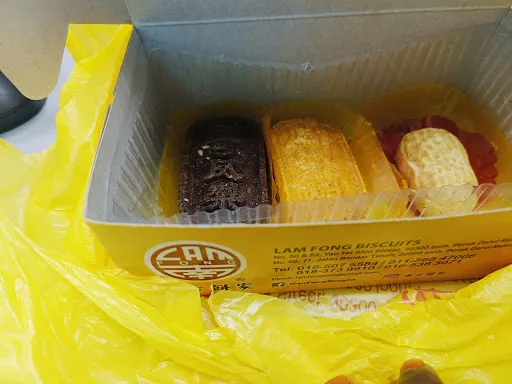 Sunthari Shanmuga — photo from their Google review